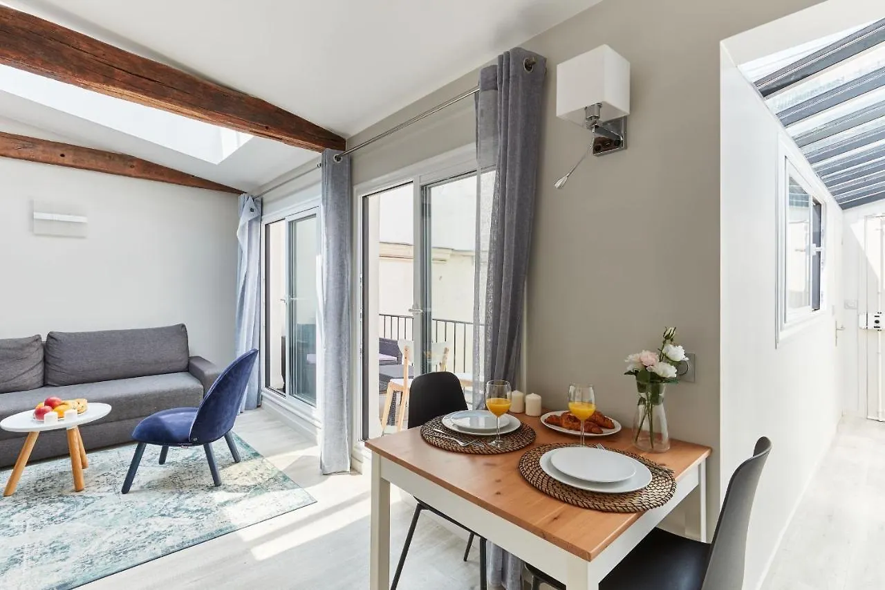 Apartman St Germain Des Pres With Balcony *