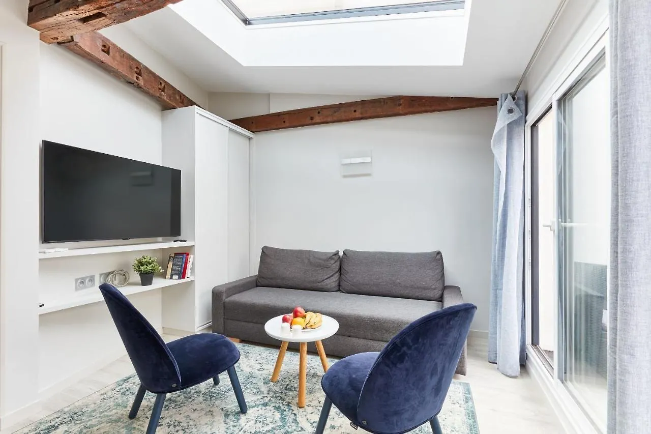 Apartamento St Germain Des Pres With Balcony